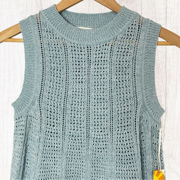 NWT C&C CALIFORNIA Mint Green Open Knit Sleeveless Swing Style Sweater Top - Picture 2 of 10